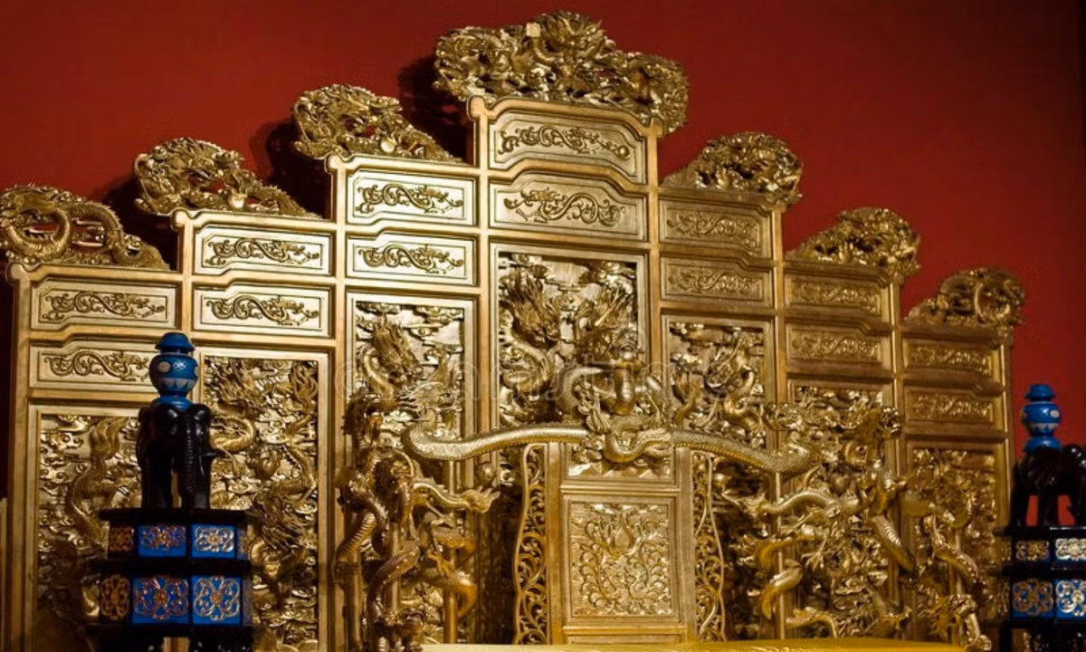 Ba nhân vật đã bị mất mạng khi ngồi lên chiếc ghế này. (Nguồn: Yan)