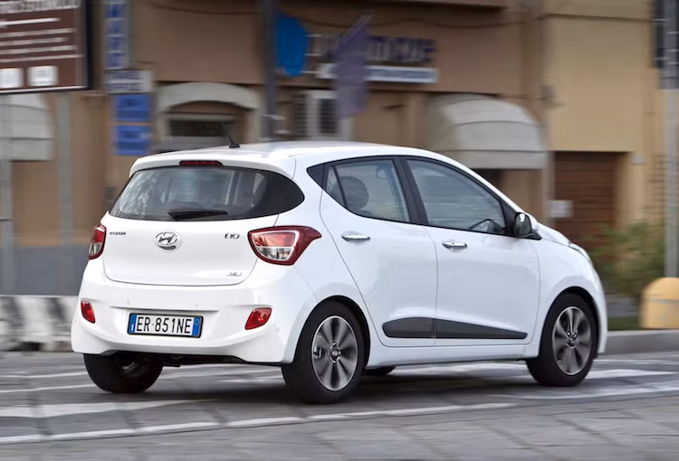 Các lựa chọn động cơ của Grand i10 cũng tương tự như Kia Morning, với tùy chọn máy 1l 66 mã lực hoặc 1.2l 87 mã lực.
