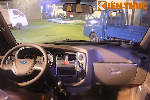 Hyundai ra mat xe tai hang nhe Porter H100 tai Viet Nam-Hinh-3