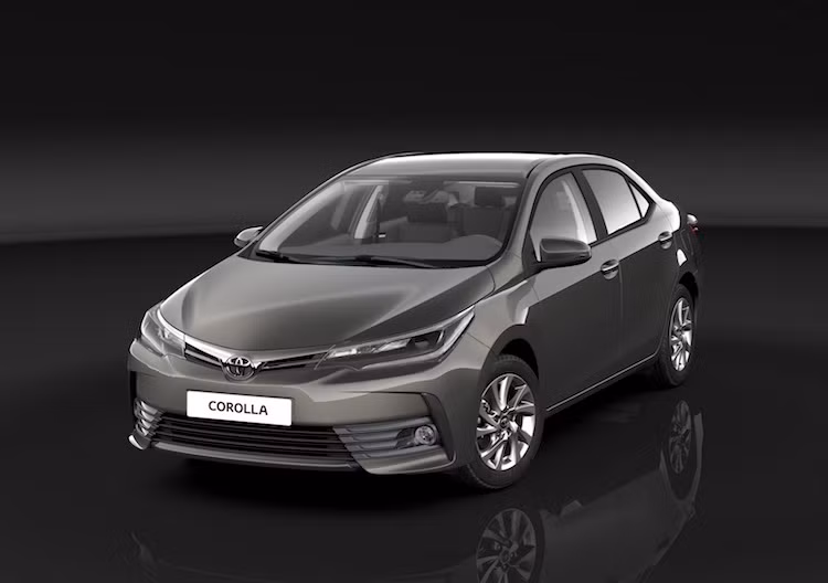 Hiện đã chuẩn bị kỷ niệm 50 năm và đã bước sang thế hệ thứ 11, dòng xe Toyota Corolla đang được bán ở khoảng 150 quốc gia và chiếm tới 20% doanh số toàn cầu. Để tiếp tục giữ vững được đà thành công, Toyota đã tung ra phiên bản Corolla nâng cấp giữa vòng đời dành cho năm 2017.