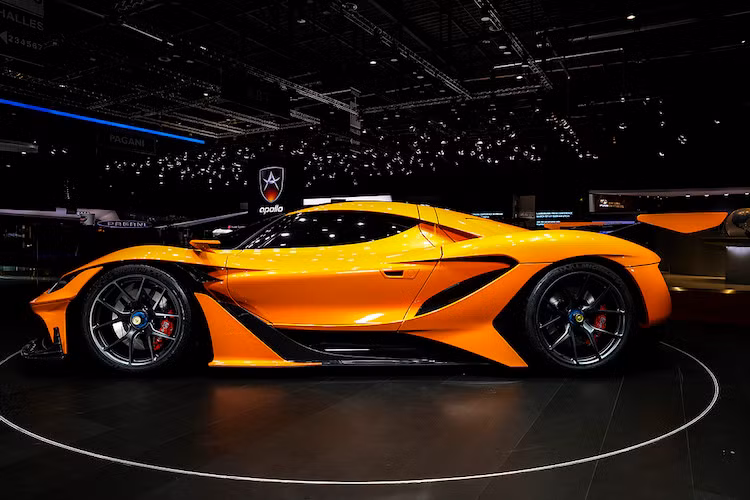 "Trái tim" của Arrow là khối động cơ 4.0l V8 tăng áp kép nhiều khả năng được lấy từ các dòng Mercedes-AMG, nhưng đã được hiệu chỉnh để đem tới công suất tối đa lên tới 1000 RS và mô-men xoắn cực đại 1000 Nm.