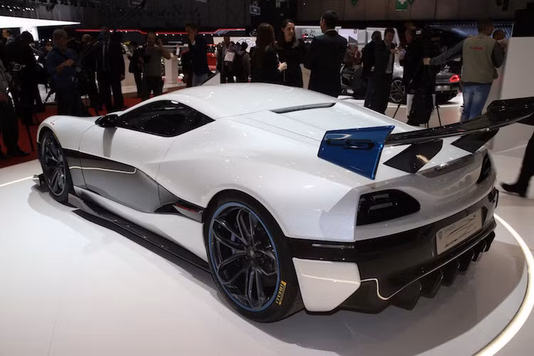 Giá và thời điểm bán ra của Rimac Concept S chưa được hãng siêu xe Croatia công bố.