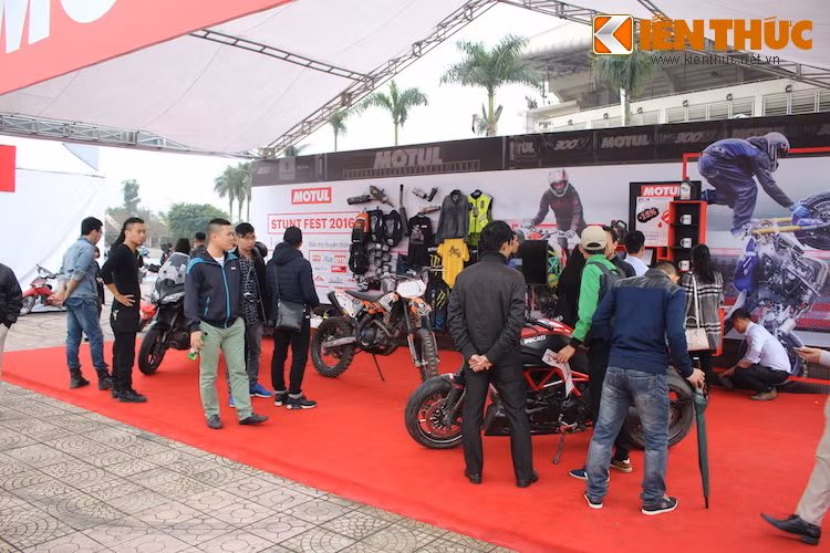 Không chỉ là vòng chung kết của cuộc thi, Motul Stunt Fest còn được "định hình" là một lễ hội môtô hoành tráng, thu hút hàng chục nghìn lượt người dân và những người yêu xe tại Hà Nội tới thăm quan.