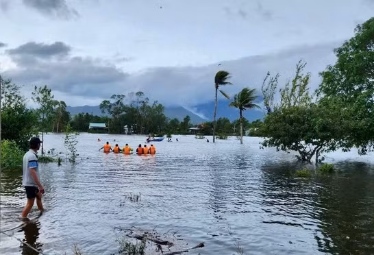 Thua Thien Hue: Hai nguoi dan tu vong do bi nuoc lu cuon troi