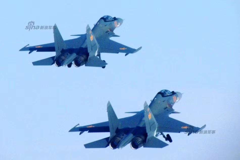 Biên đội tiêm kích hiện đại nhất Không quân Kazakhstan Su-30SM.