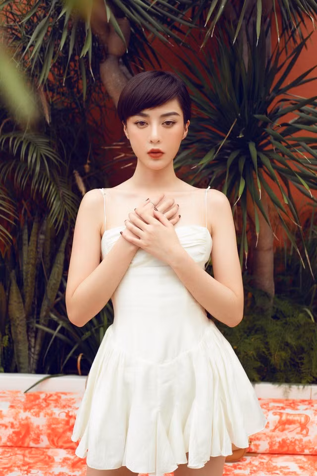 Co gai Tay duoc danh gia giong dien vien Phuong Oanh dang hot la ai?-Hinh-5