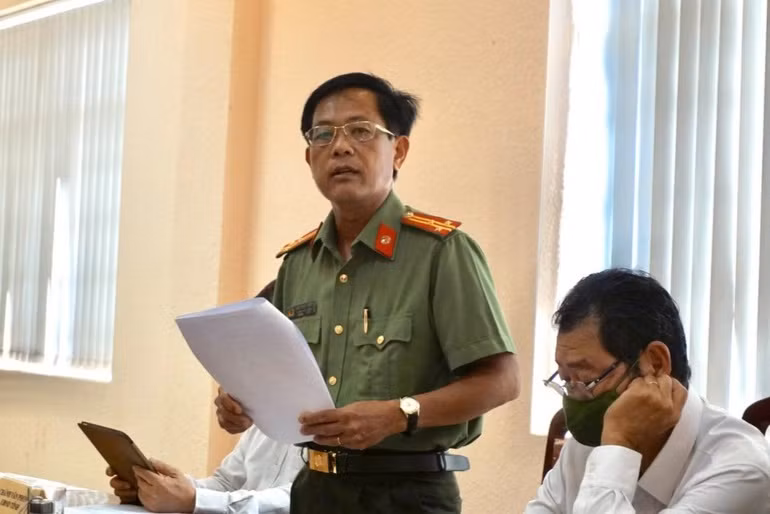 Cong an Dong Thap thong tin viec mua kit test Cong ty Viet A hon 200 ty