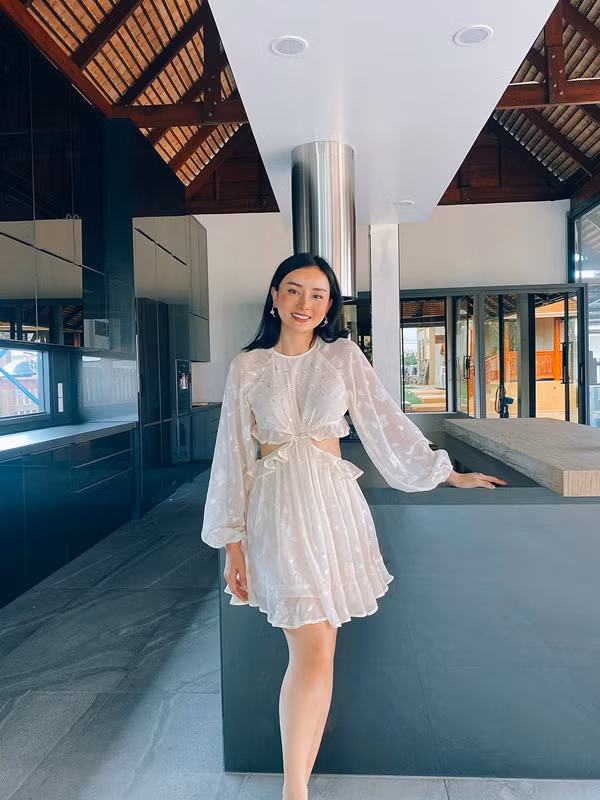 Nơi ở của Angela Chu sang trọng không kém khách sạn hạng sang. Ảnh: FBNV