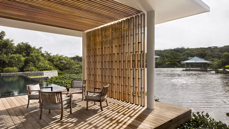 Khu resort Amanoi Ninh Thuận rộng đến 53.000ha, được thiết kế bởi kiến trúc sư người Bỉ. Ảnh: Ivivu