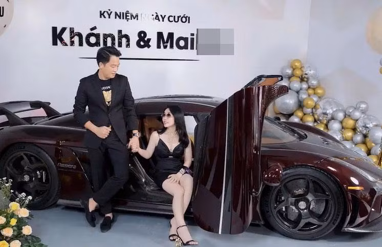 Nữ đại gia đó là doanh nhân Phan Thị Mai, hiện làm việc trong lĩnh vực làm đẹp tại TP.HCM. Ảnh chụp màn hình
