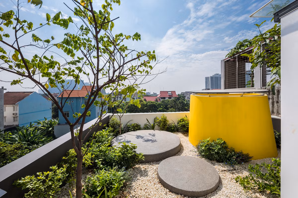 Giữa Sài thành, nhà ống không thiếu gió và cây xanh - Hình 12 Giua Sai thanh, nha ong khong thieu gio va cay xanh-Hinh-12