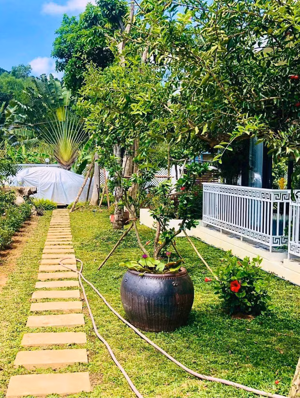 Tháng 5/2021 vừa qua, Việt Anh gây choáng khi rao bán đất tại "đảo ngọc" với giá 17 tỷ đồng