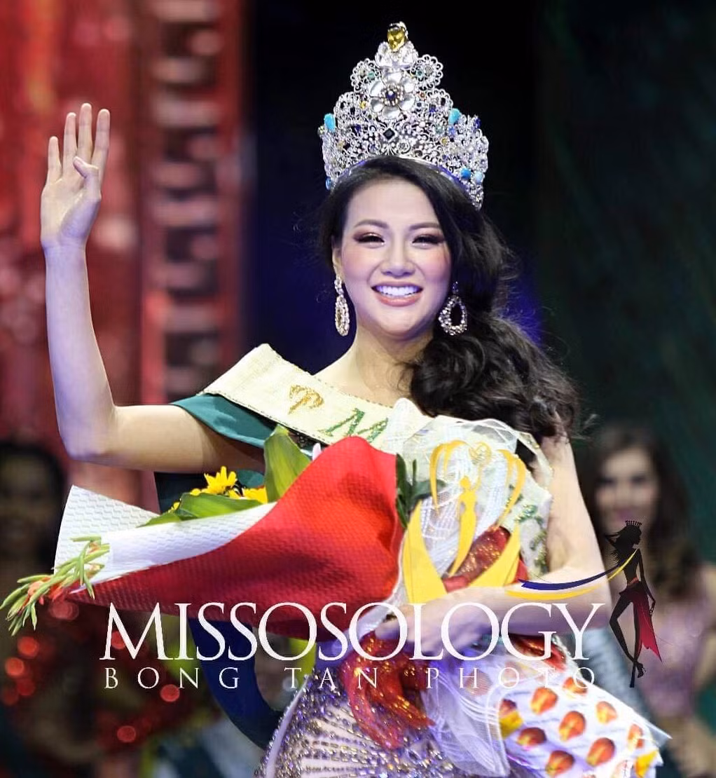 Phuong Khanh thay doi the nao sau 4 nam dang quang Hoa hau Trai dat