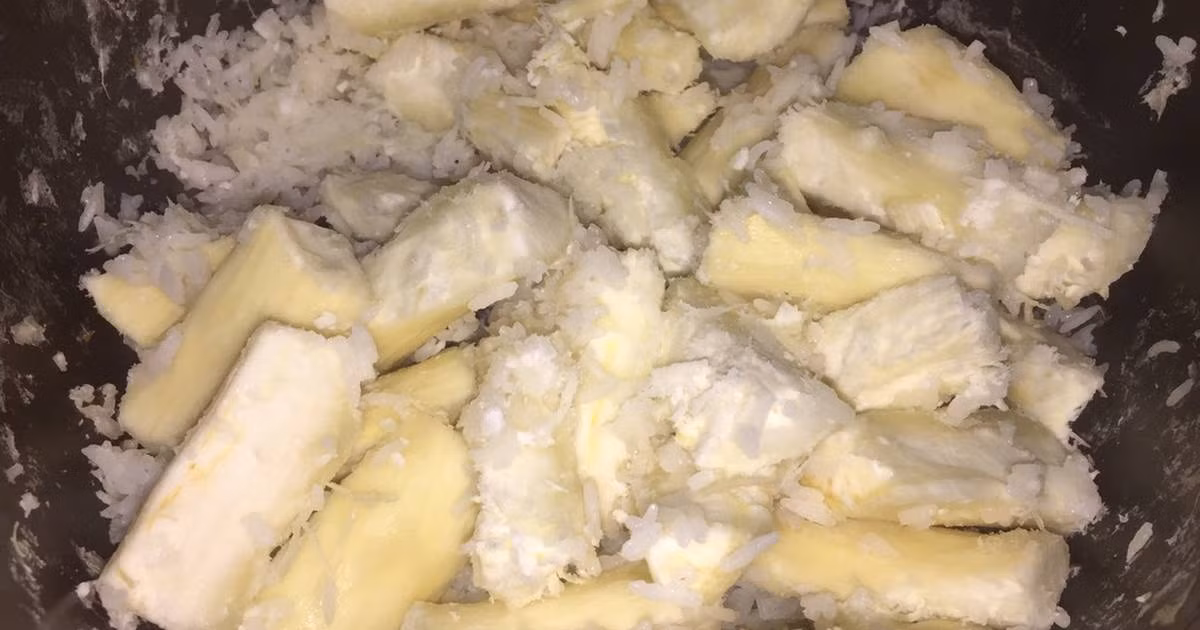 Sau mấy chục năm, tưởng như món ăn này đã rơi vào dĩ vãng nhưng thực tế nó lại trở thành đặc sản lạ ở thành phố. Khách muốn ăn phải đặt trước mới có. Ảnh: Coodpad