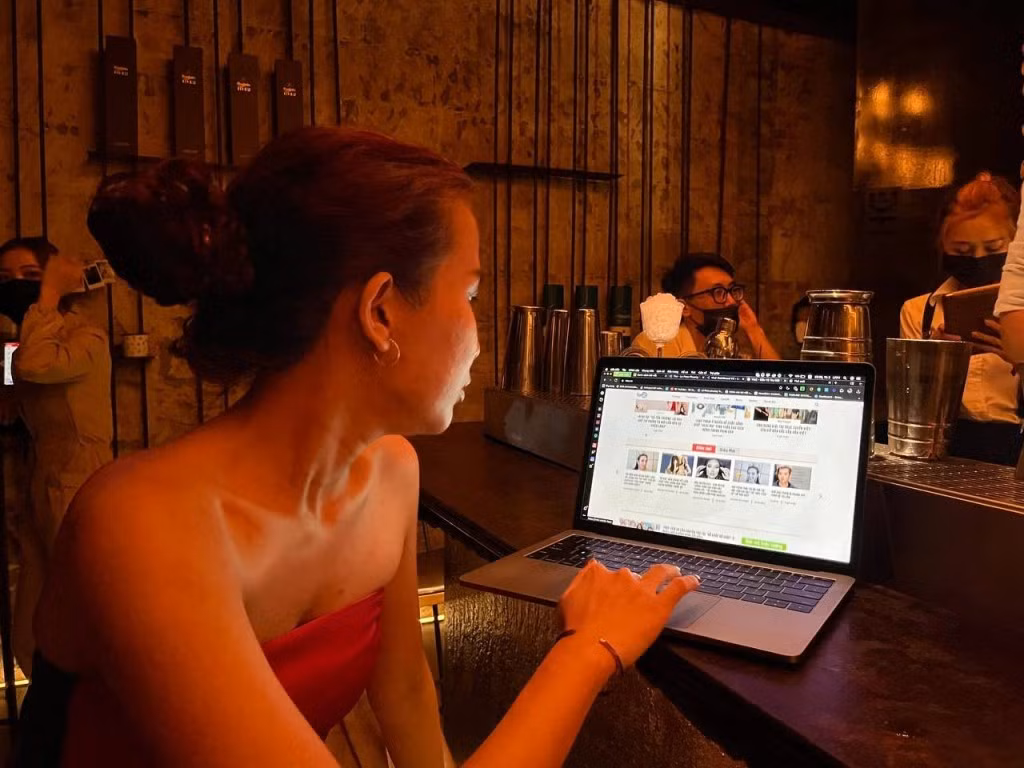 Nhung “cong dan laptop” dang thay doi khong gian lam viec