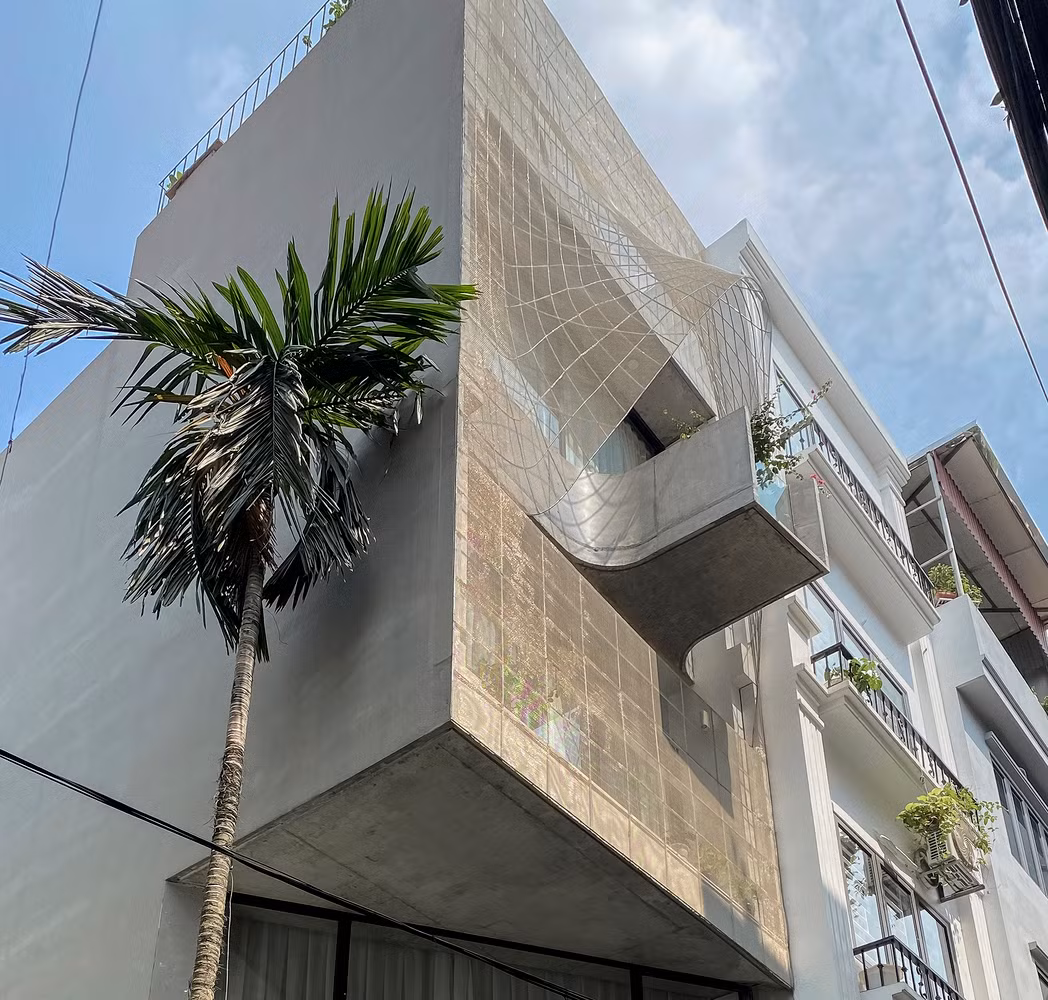 Nhà 30m2 ở Hà Nội có gì đặc biệt khiến báo Mỹ ngỡ ngàng? Nha 30m2 o Ha Noi co gi dac biet khien bao My ngo ngang?