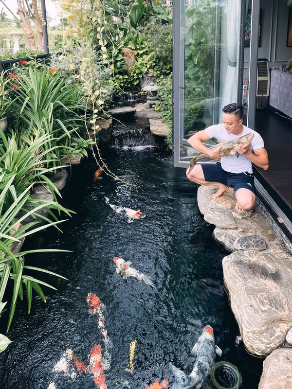 Ngoài bất động sản, Cao Thái Sơn cũng sở hữu bộ sưu tập túi hiệu và trang sức sang chảnh, với giá trị mỗi món lên tới hàng trăm triệu, thậm chí cả tỷ đồng. Ảnh: FBNV