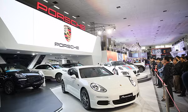 235 chiec Porsche moi lan banh tai Viet Nam nam 2015