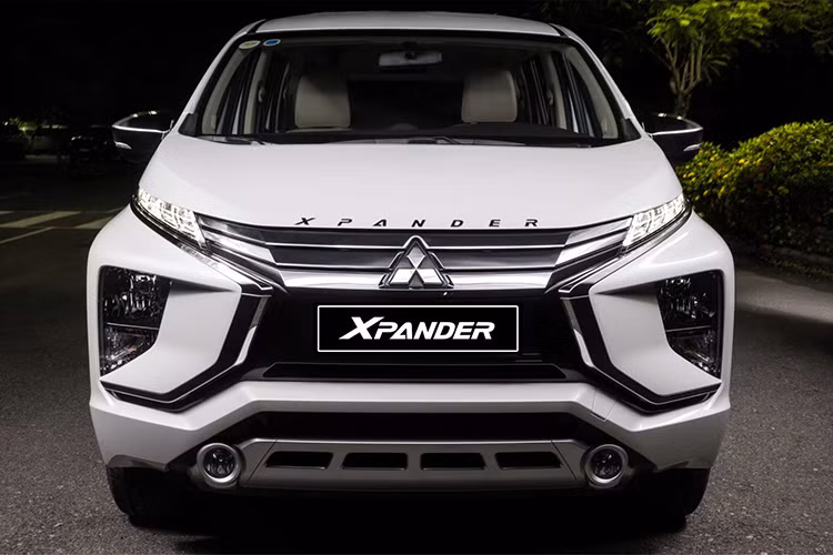 Trong tháng 2 vừa qua, Mitsubishi Việt Nam chỉ bán được 1.021 xe Xpander, giảm 138 xe so với tháng trước (1.159) xe và cộng dồn hai tháng đầu năm đạt 2.180 xe bán ra. Doanh số bán giảm liên tục nhưng hiện tại Mitsubishi Xpander vẫn đang giữ vững vị trí ngôi vương phân khúc MPV tại thị trường Việt Nam.