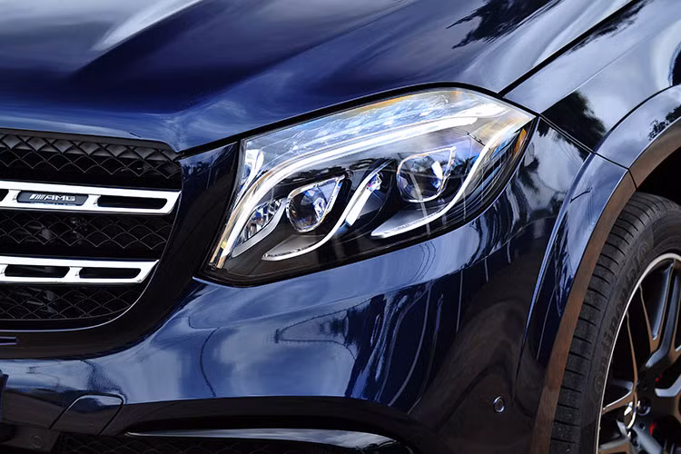 Sự kiện Mercedes-Benz SUVenture 2016 tại Hà Nội chính là thời điểm lý tưởng để khách hàng ra quyết định mua những mẫu xe mạnh mẽ của Mercedes-Benz, bởi sau ngày 1/7/2016, mức giá của những sản phẩm này có thể sẽ tăng lên đáng kể.