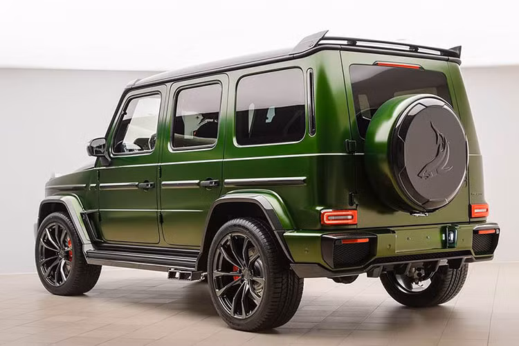 Cao cấp nhất là các chi tiết làm bằng vật liệu carbon trong, với trọn bộ 22 chi tiết có giá lên tới 39.650 euro (tương đương khoảng 1 tỉ đồng).