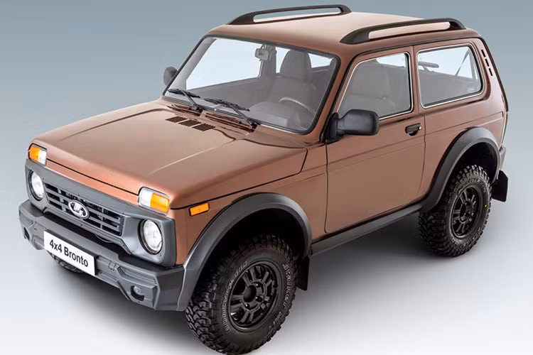 Lada là thương hiệu ôtô nổi tiếng của Nga, đã được thành lập từ năm 1973 và hiện thuộc công ty mẹ AvtoVAZ. Một trong những mẫu xe lâu đời nhất của thương hiệu Lada chính là Niva. Chẳng những "sống dai", Lada Niva việt dã của Nga còn được biết đến như một mẫu off-road biểu tượng.