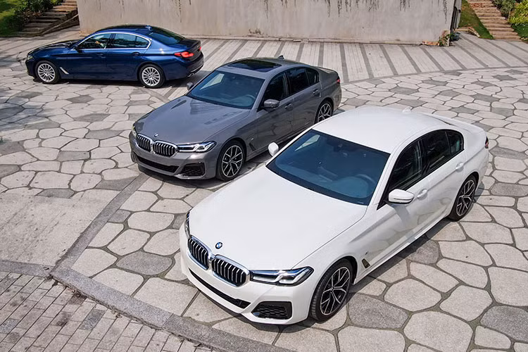 "Chúng tôi mong muốn mang đến cho khách hàng tại Việt Nam những sản phẩm tốt nhất của BMW, tự hào được lắp ráp ngay tại đất nước của các bạn”, ông Lars Nielsen cho biết thêm.