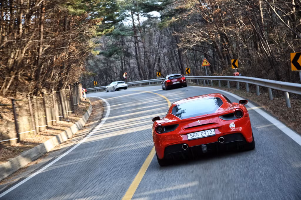 Sự kiện này đã quy tụ những mẫu siêu xe đình đám nhất của Ferrari từ mẫu 488 GTB, 488 Spider cho đến F12 Berlinetta của những khách hàng đến từ khắp nơi như Hàn Quốc, Nhật Bản, Singapore, Malaysia, Indonesia và Thái Lan... đều có mặt để tham gia sự kiện.