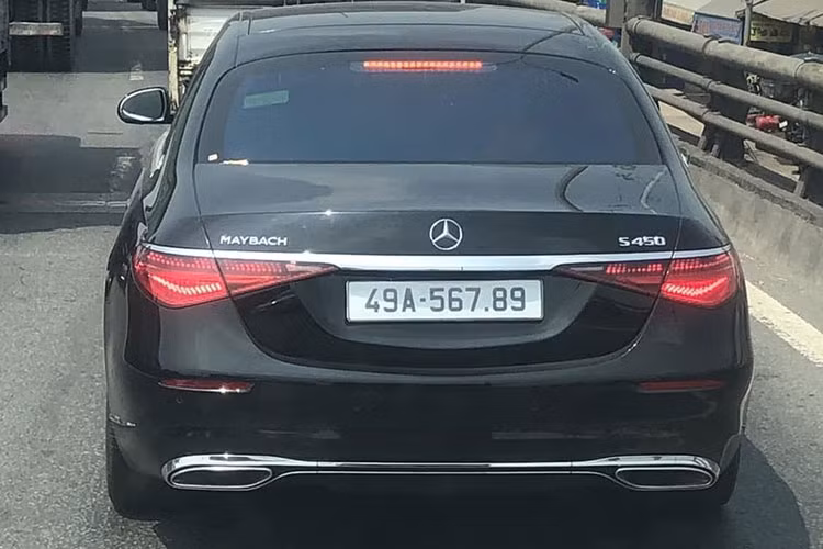 Về quan niệm biển sảnh rồng trên Mercedes-Maybach S450 4Matic, giới luận biển cho rằng nó mang ý nghĩa công việc luôn thăng tiến, cuộc sống tiền tài đầy ắp, hạnh phúc viên mãn. Vì thế, các xe máy hay ôtô mà mang biển sảnh rồng, nhất là biển 567.89 thường có giá trị giao dịch rất cao, đa phần nhiều người sẽ chọn bán lại chiếc xe mới được bấm được biển VIP này để kiếm lời.