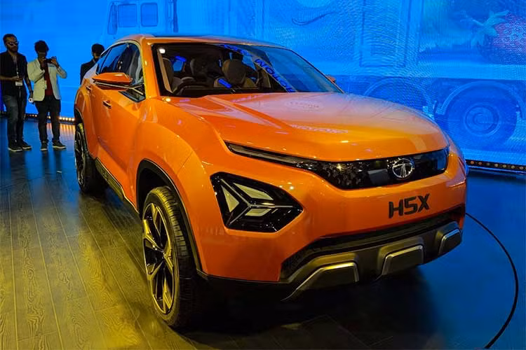 Tata vẫn chưa cho biết liệu có đưa chiếc xe concept đang trưng bày tại Triển lãm ôtô Geneva vào sản xuất không. Nếu có, có lẽ thiết kế sẽ phải tiết chế nhiều; song đây sẽ là sản phẩm mà Tata cần có để thâm nhập vào các thị trường nước ngoài, trong bối cảnh Nano không phải là mẫu xe phù hợp để triển khai tại các thị trường như Trung Quốc và châu Âu.