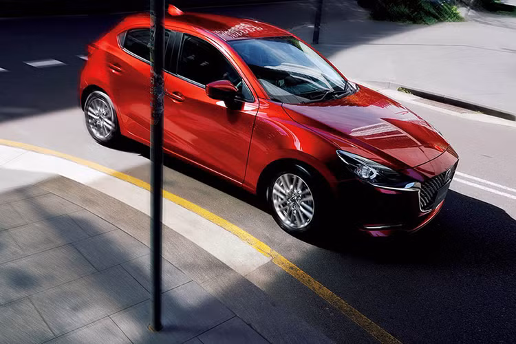 Theo giới truyền thông Thái Lan, mẫu sedan cỡ B Honda City thế hệ mới sẽ chính thức ra mắt thị trường này vào tháng 11/2019 tới đây. Có vẻ như sau Honda City 2020, sẽ đến lượt đối thủ Mazda2 2020 mới bản nâng cấp cũng được giới thiệu tại thị trường Thái Lan vào cuối năm nay.