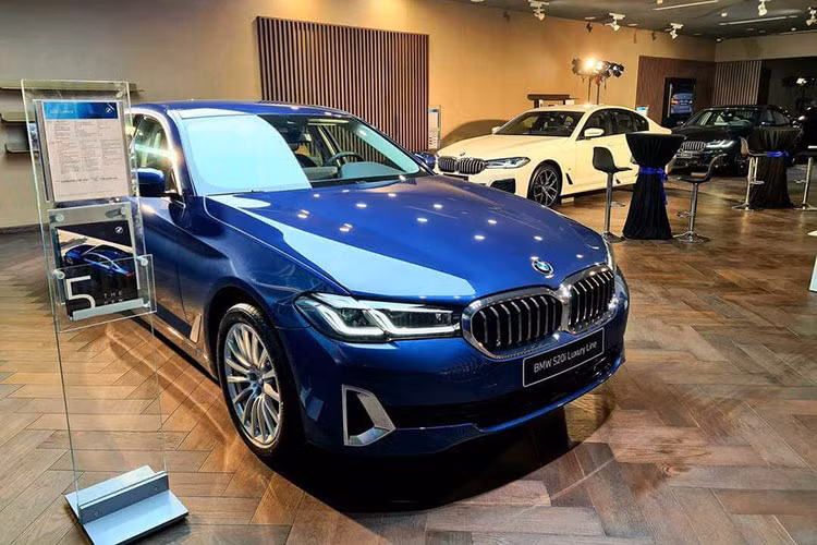 BMW tai Viet Nam tiep tuc giam gia, nhieu nhat gan 1 ty dong-Hinh-2