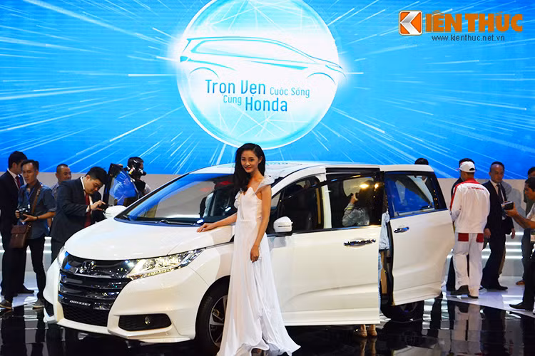 Hiện tại đang ở thế hệ thứ 5, Odyssey hoàn toàn mới được xem là mẫu xe dành cho sự cân bằng giữa giá trị tiện ích và giá trị của xe du lịch, nó đáp ứng được nhu cầu đa dạng của cuộc sống hiện đại.