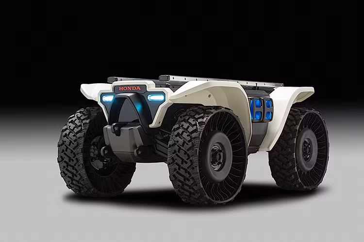 Honda 3E-D18 được tạo ra với mục đích hỗ trợ cho các công việc khác nhau như tìm kiếm, cứu hộ, chữa cháy và huấn luyện thể thao. Honda 3E-D18 là mẫu xe chạy điện có kích thước nhỏ, dẫn động bốn bánh cùng khả năng cơ động cho phép di chuyển đến những nơi không thể tiếp cận hoặc quá nguy hiểm đối với con người.