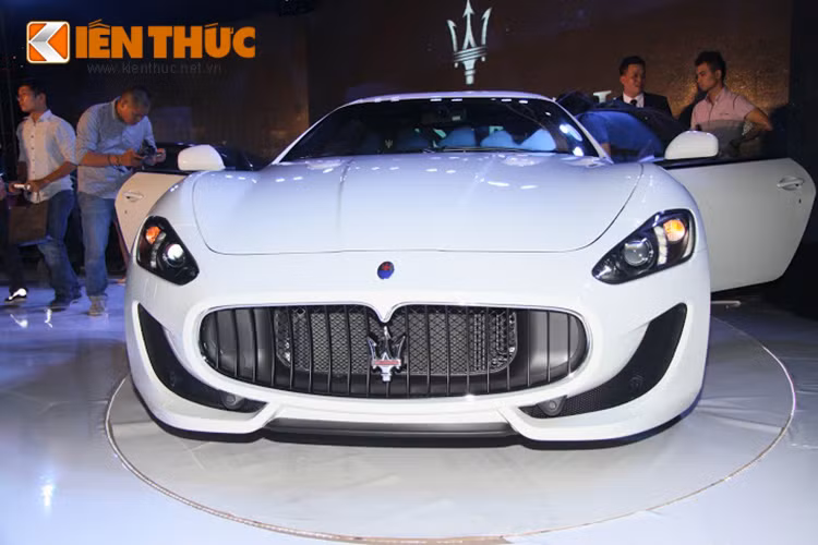 Đánh giá Việt Nam là thị trường đầy tiềm năng, Maserati đặt mục tiêu sẽ chiếm từ 7 – 9% thị phần của phân khúc xe sang sau từ 3 – 5 năm tới.