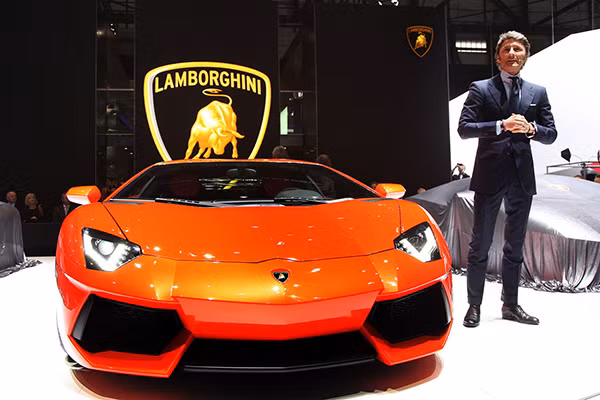 Chủ tịch Lamborghini - Stephan Winkelmann chuẩn bị đầu quân cho Quattro của Audi.