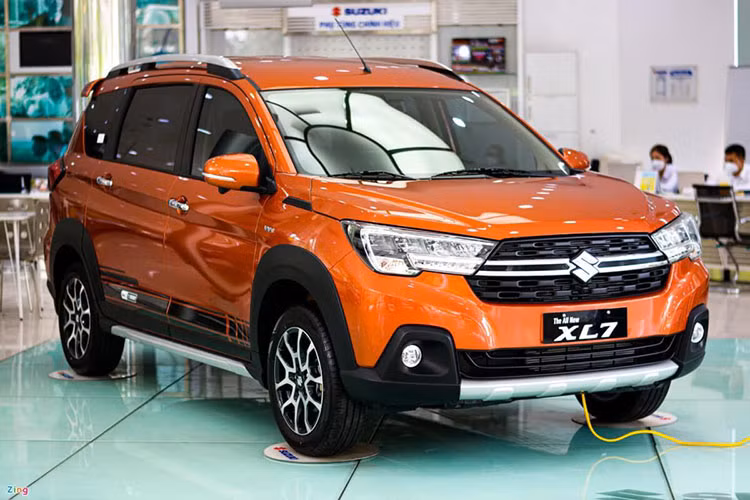 Với doanh số 579 xe được bán ra, tăng 126 xe so với tháng 10/2022. Điều đó đã giúp cho mẫu xe XL7 nhà Suzuki trở lại vị trí thứ 3 trong phân khúc MPV.
