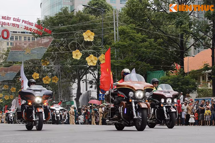Đây là lần thực hiện nhiệm vụ gần nhất của Saigon H.O.G. sau lần vinh dự được chọn để tham gia diễu hành nhân dịp thông xe toàn tuyến đường cao tốc Long Thành - Dầu Giây.