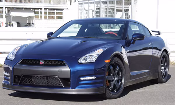 Nissan se san xuat phien ban chay dien cua GT-R?