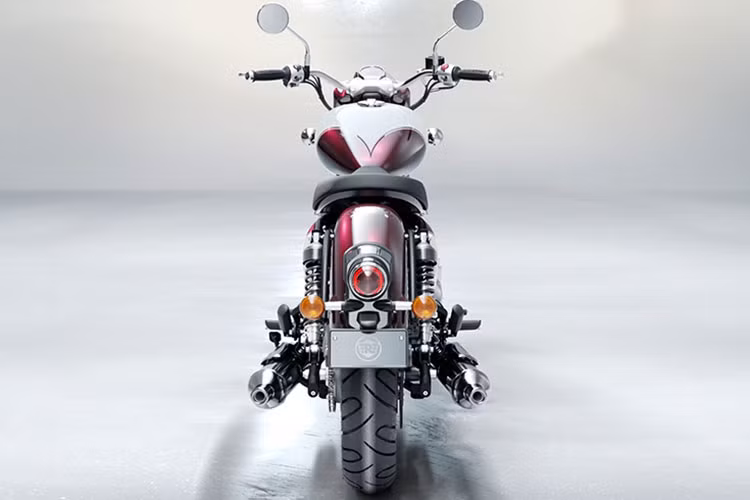 Mẫu xe môtô Royal Enfield Classic 650 cổ điển này sử dụng bánh xe nan hoa 19 inch phía trước và 18 inch phía sau, với phuộc trước RSU dạng ống lồng và giảm xóc đôi phía sau.