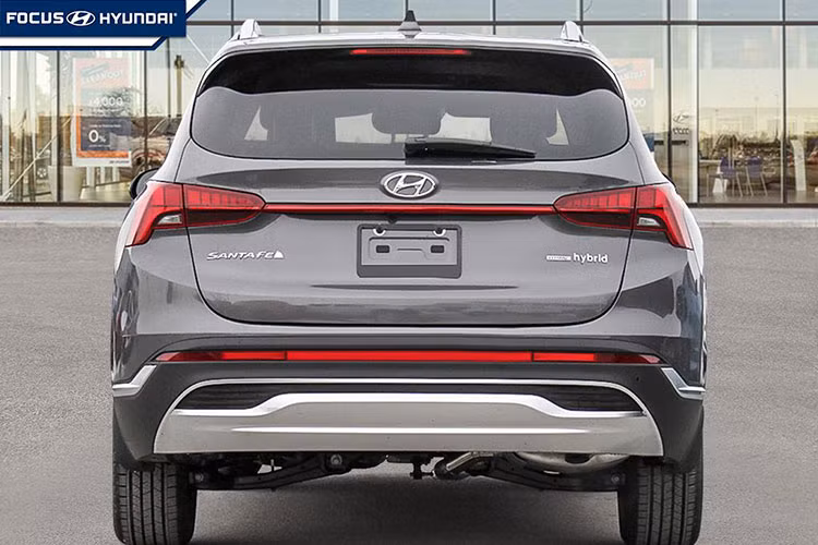 Trong khi đó, Kia Sorento plug-in hybrid bản Premium có giá 1,659 tỷ đồng và bản Signature giá 1,759 tỷ đồng. Theo báo cáo của Hiệp hội các nhà sản xuất ô tô Việt Nam (VAMA), xét ở phân khúc SUV 7 chỗ trong tháng 5/2023, các mẫu xe tiếp tục chứng kiến đà suy giảm tương tự như trong tháng 4/2023. 