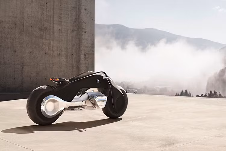 Sau khi giới thiệu mẫu xe môtô concept Vision Next 100 – tầm nhìn trong tương lai của BMW Motorrad cách đây không lâu, hãng đã chính thức tung ra dòng sản phẩm thứ 2 chào mừng sinh nhật của mình và lần này là dòng môtô Vision Next 100.