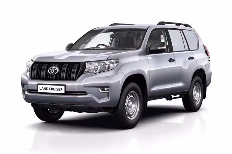 Phiên bản Cruiser Utility Commercial là phiên bản xe thương mại đầu tiên của dòng xe SUV cỡ lớn Toyota Land Cruiser tại thị trường Anh. Có vẻ như hãng xe hơi Toyota muốn tăng cường sức hút của dòng SUV biểu tượng này tại xứ sở sương mù.