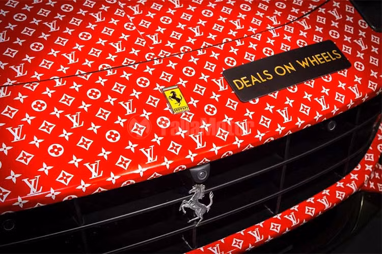 Siêu xe Ferari đặc biệt này đã lăn bánh 9.419 km và được đại lý Deals on Wheels chào bán với giá 190.000 USD (khoảng 4,3 tỷ đồng).