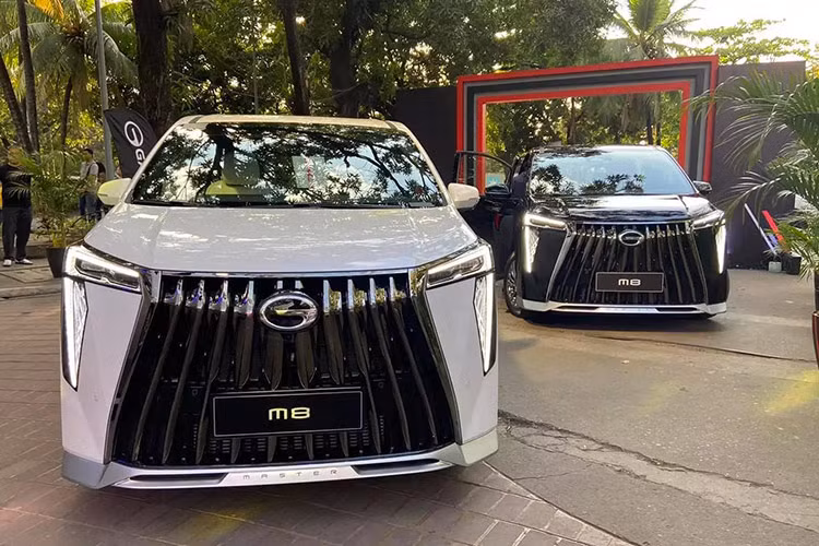 Tương tự GS8, giá xe GAC M8 2024 có thể chạm mốc 1 tỷ đồng tại thị trường Việt Nam. Theo các chuyên gia nhận định, bộ đôi xe Trung Quốc GAC GS8 và GAC M8 sẽ gặp thách thức không nhỏ khi về Việt Nam, đặc biệt là yếu tố thương hiệu.