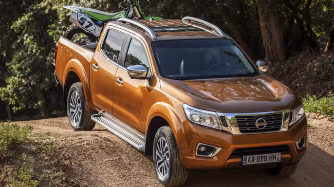 Mang phong cách mới, Navara thế hệ thứ 3 cải thiện đáng kể về độ thoải mái trong khi vẫn duy trì khả năng off-road, độ bền và tải trọng. 