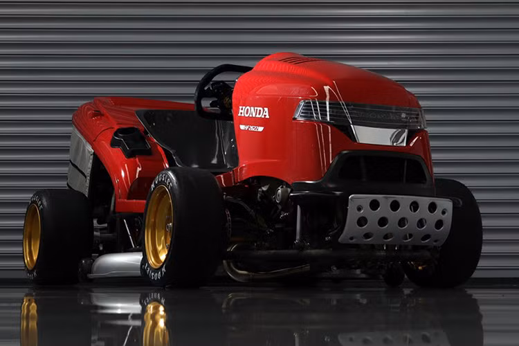 Với toàn bộ các trang bị trên, Team Dynamics hi vọng chiếc máy cắt cỏ Meam Mower có thể đạt vận tốc 240 km/h, phá kỷ lục do chính chiếc máy cắt cỏ nhanh nhất này lập ra vào năm 2014, ở mức 187,6 km/h.