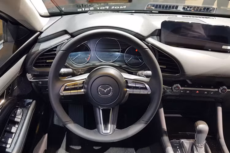 Động cơ mới của hãng xe ôtô Nhật Bản cũng sẽ sớm cùng Mazda3 2020 đến các nước ở châu Âu cũng như quê nhà. Trong khi đó, Mazda vẫn chưa hé lộ thông tin gì về việc có cung cấp phiên bản SkyActiv-X của Mazda3 cho thị trường Mỹ hay không.