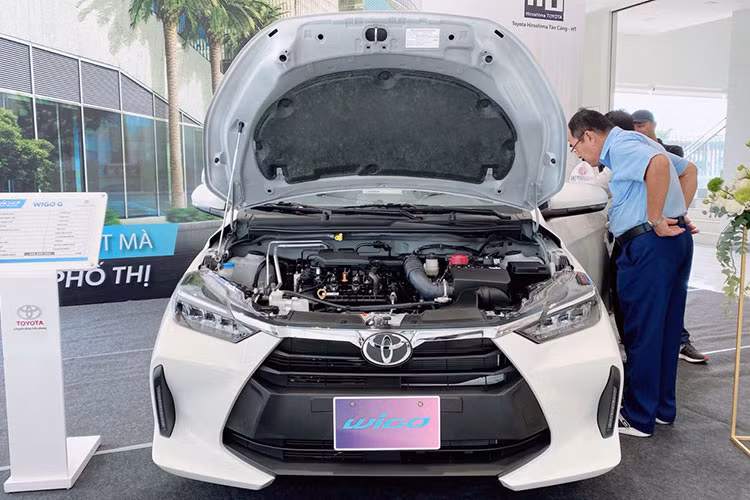 Toyota Wigo 2023 giam chi con 350 trieu, dau Hyundai Grand i10-Hinh-3
