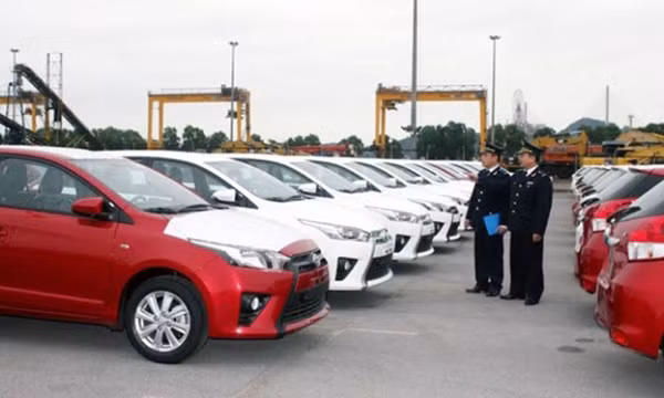 Xe oto An Do gia 85 trieu un un vao Viet Nam
